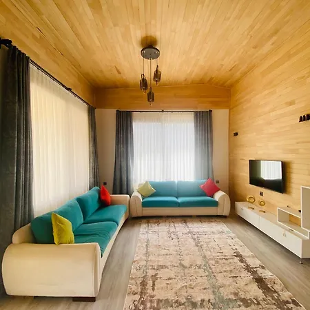 Kara Kedi Villa's فيلة *