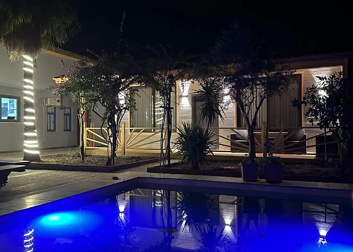 فيلة Kara Kedi Villa's